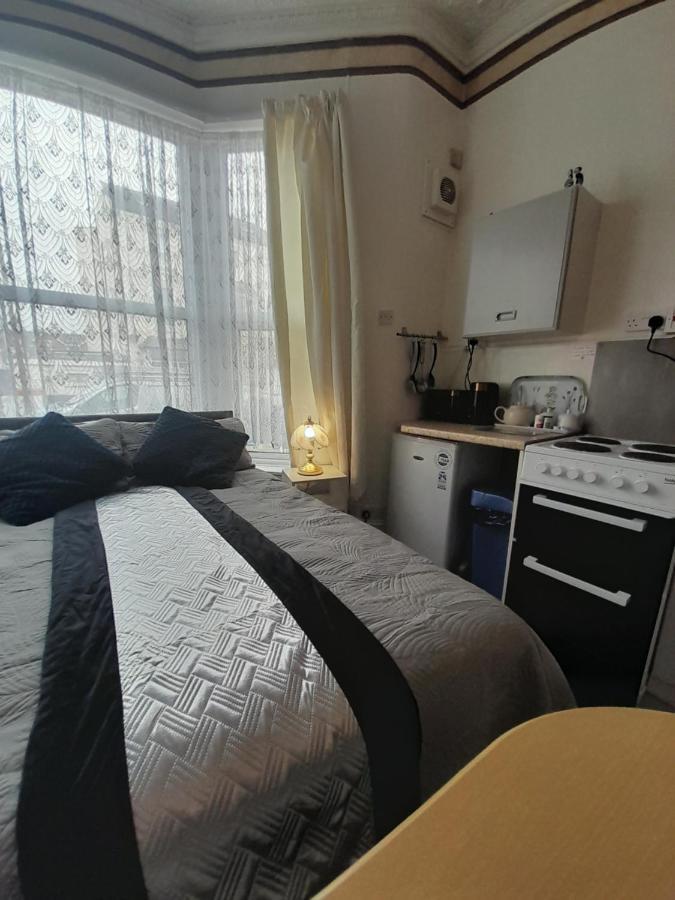 Nova Holiday Apartments Blackpool Extérieur photo