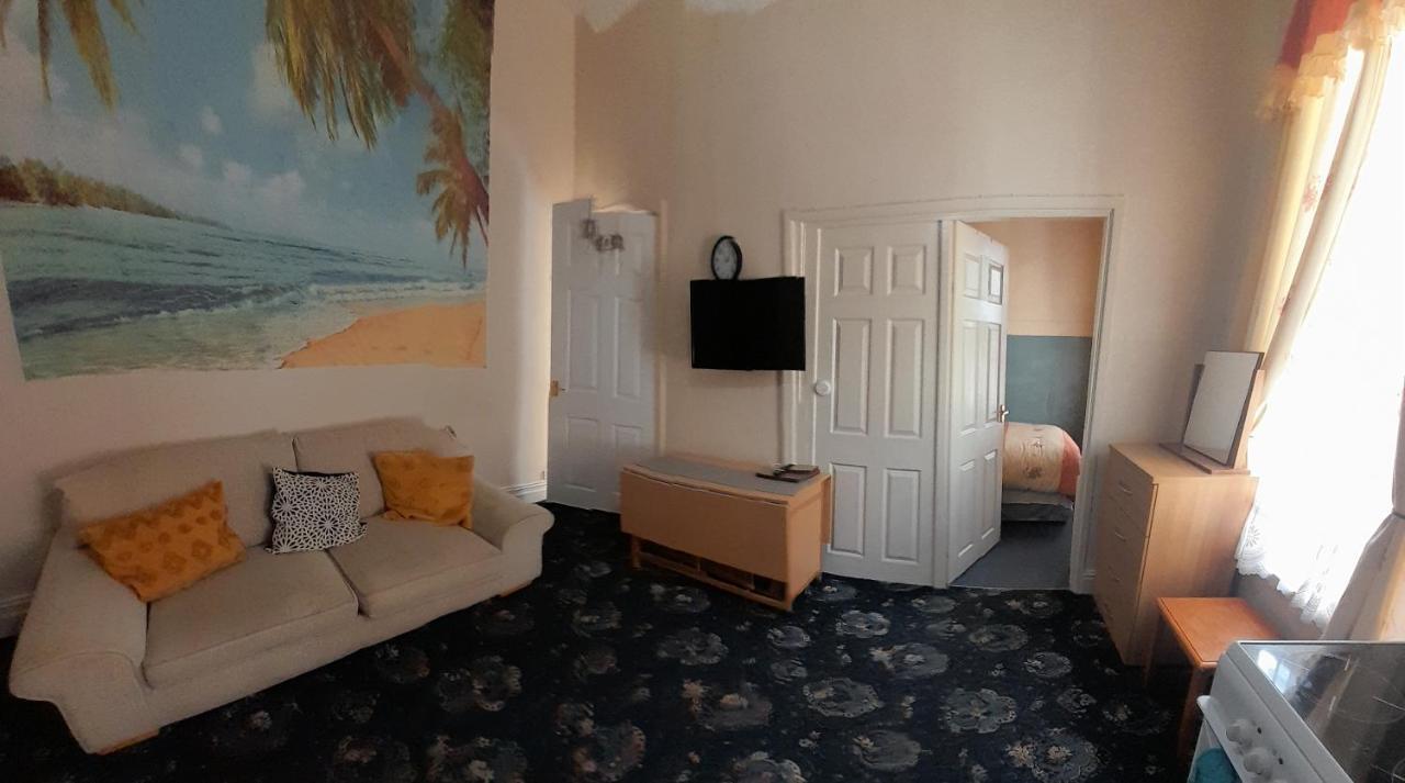 Nova Holiday Apartments Blackpool Extérieur photo